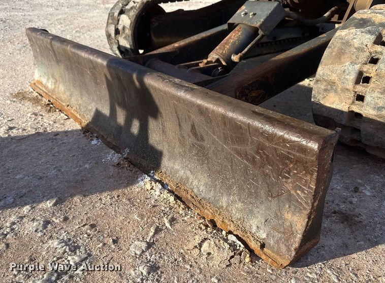 image for item EK9770 2005 New Holland EH35.B  mini excavator