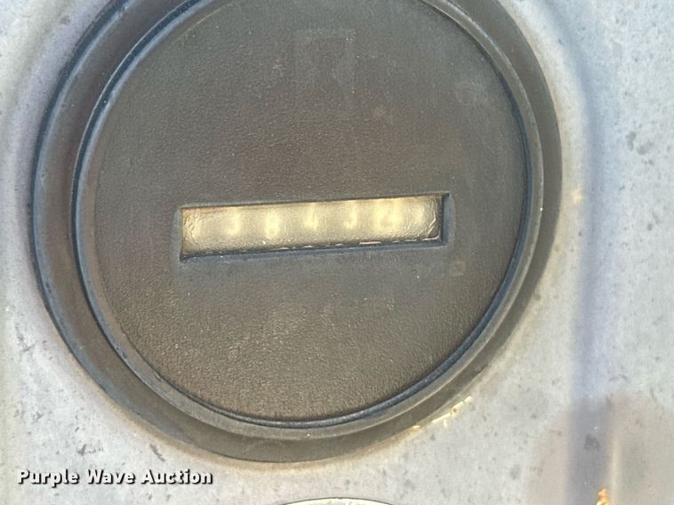 image for item EK9770 2005 New Holland EH35.B  mini excavator