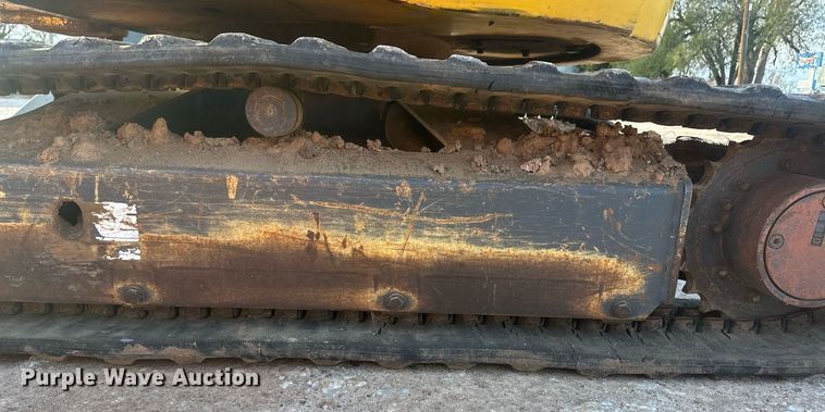 image for item EK9770 2005 New Holland EH35.B  mini excavator