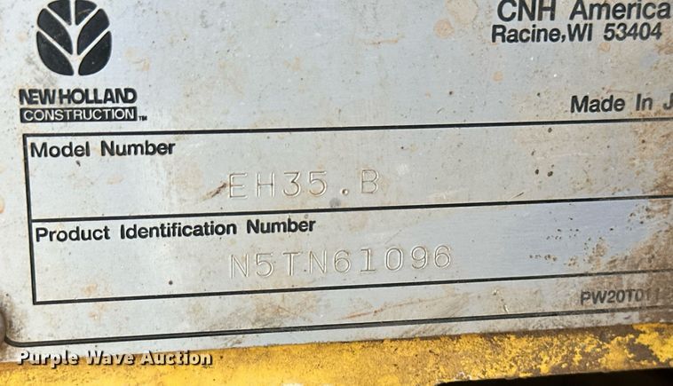 image for item EK9770 2005 New Holland EH35.B  mini excavator