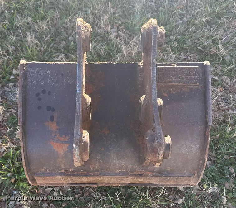 image for item EK9770 2005 New Holland EH35.B  mini excavator