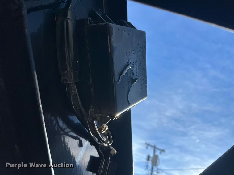 image for item EK9771 2012 Lamar GD14K  dump trailer