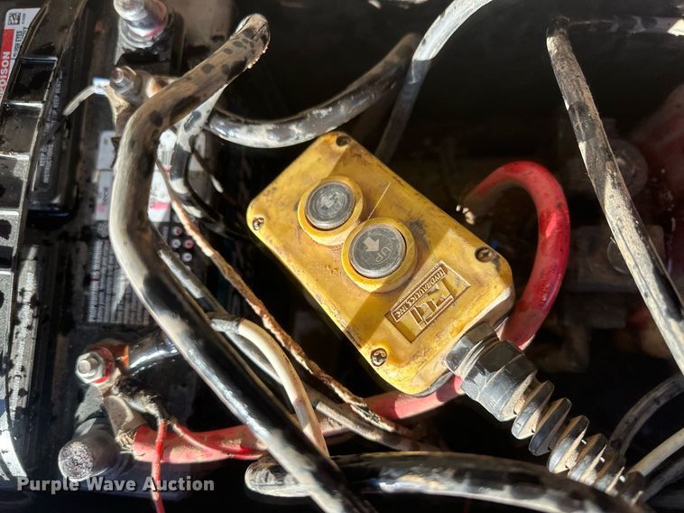 image for item EK9771 2012 Lamar GD14K  dump trailer