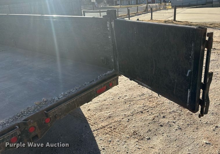 image for item EK9771 2012 Lamar GD14K  dump trailer