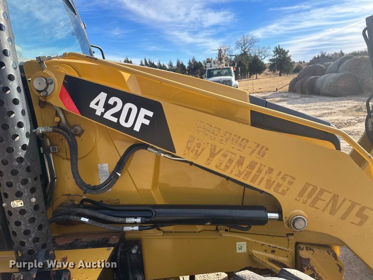 image for item EK9773 2015 Caterpillar 420F  backhoe