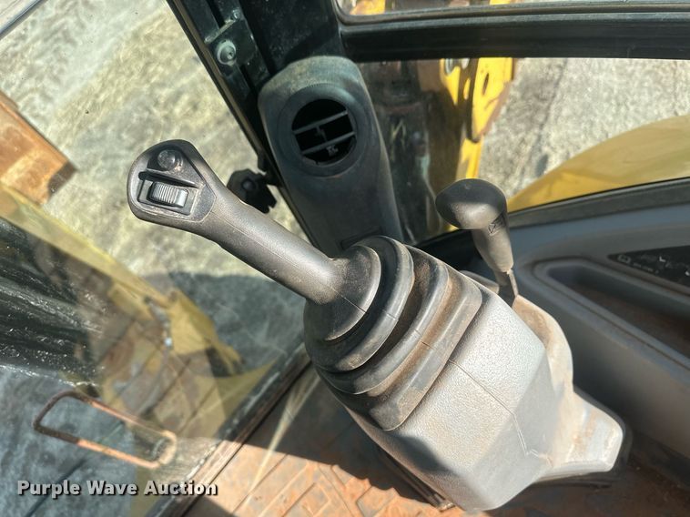 image for item EK9773 2015 Caterpillar 420F  backhoe