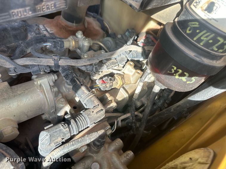 image for item EK9773 2015 Caterpillar 420F  backhoe