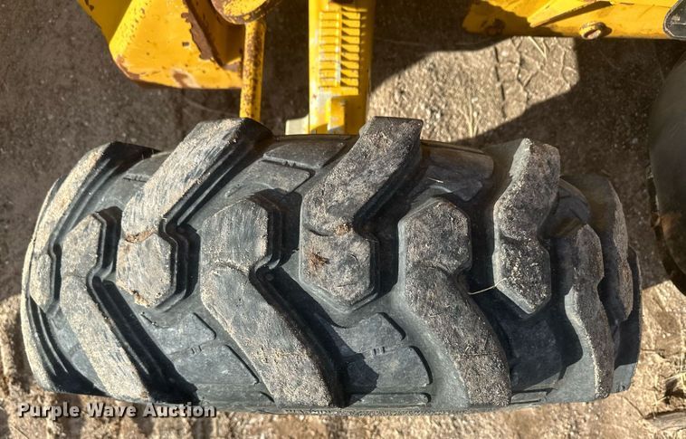 image for item EK9773 2015 Caterpillar 420F  backhoe