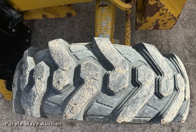 image for item EK9773 2015 Caterpillar 420F  backhoe