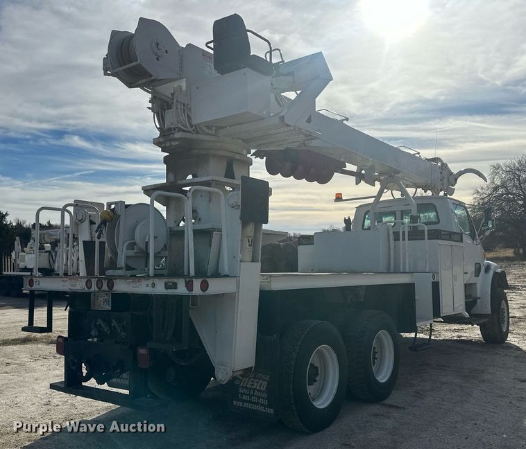 image for item EK9774 2007 Sterling Acterra  digger derrick truck