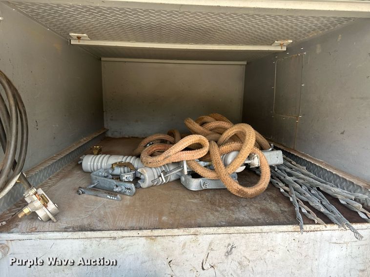 image for item EK9774 2007 Sterling Acterra  digger derrick truck