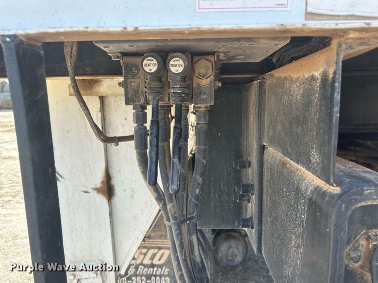 image for item EK9774 2007 Sterling Acterra  digger derrick truck