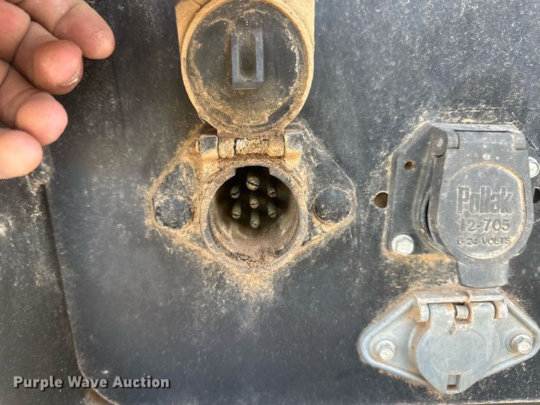 image for item EK9774 2007 Sterling Acterra  digger derrick truck