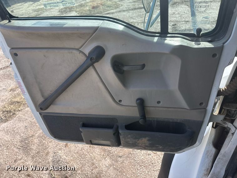 image for item EK9774 2007 Sterling Acterra  digger derrick truck