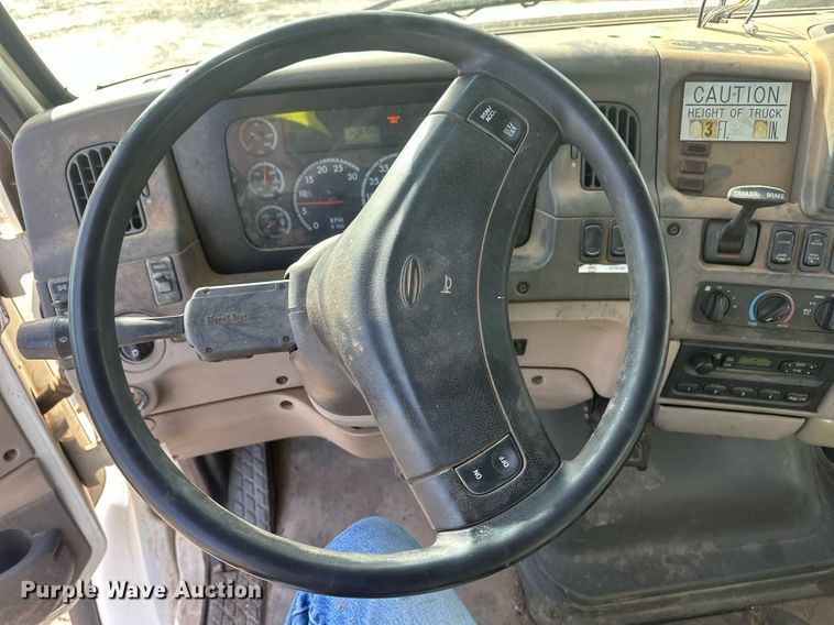 image for item EK9774 2007 Sterling Acterra  digger derrick truck