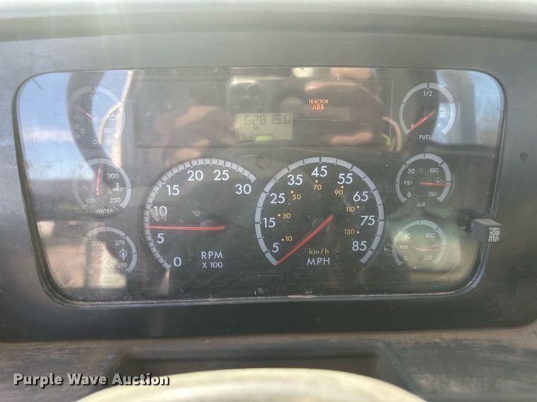 image for item EK9774 2007 Sterling Acterra  digger derrick truck