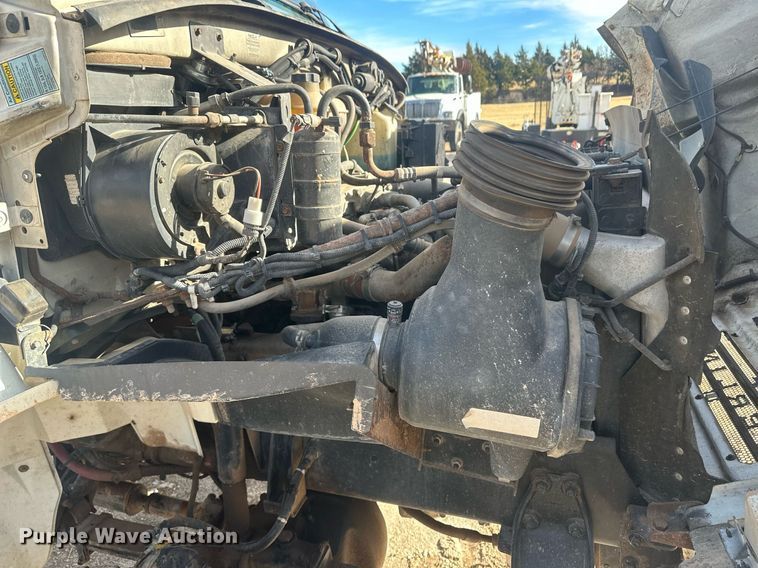 image for item EK9774 2007 Sterling Acterra  digger derrick truck