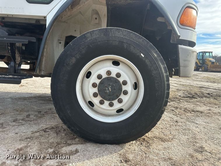 image for item EK9774 2007 Sterling Acterra  digger derrick truck