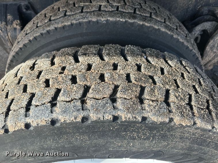 image for item EK9774 2007 Sterling Acterra  digger derrick truck