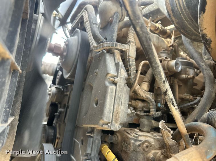 image for item EK9776 2009 International 7400 WorkStar  digger derrick truck