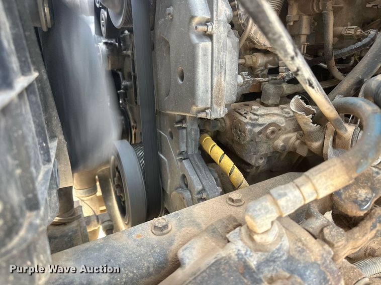 image for item EK9776 2009 International 7400 WorkStar  digger derrick truck