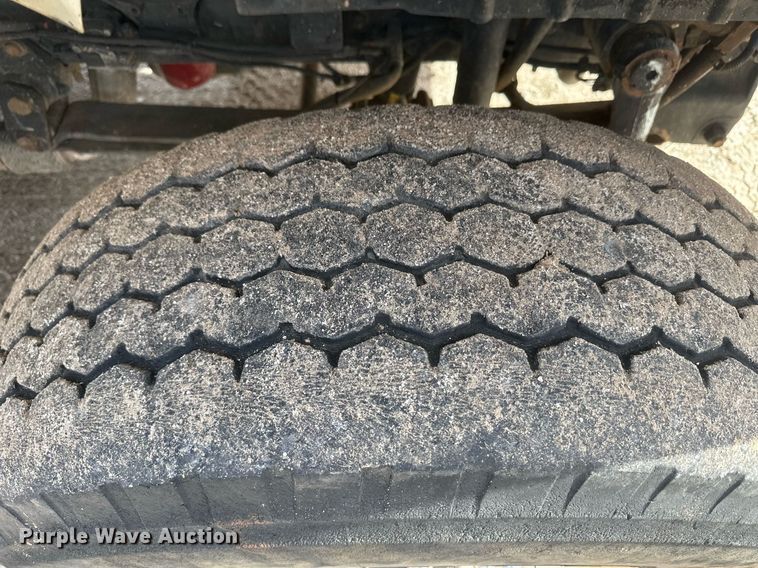 image for item EK9776 2009 International 7400 WorkStar  digger derrick truck