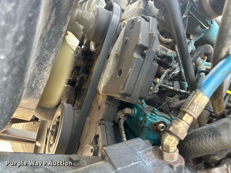 image for item EK9777 2007 International 7300  bucket truck