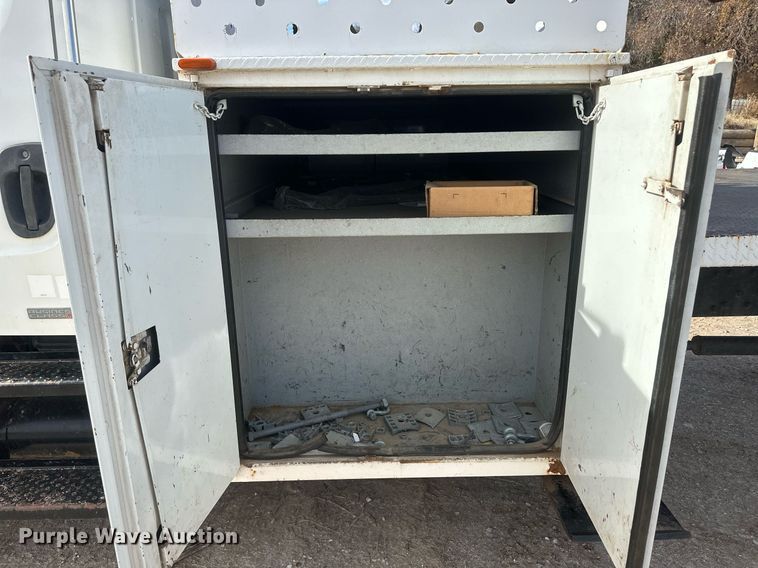 image for item EK9778 2007 Freightliner Business Class M2 106  bucket truck