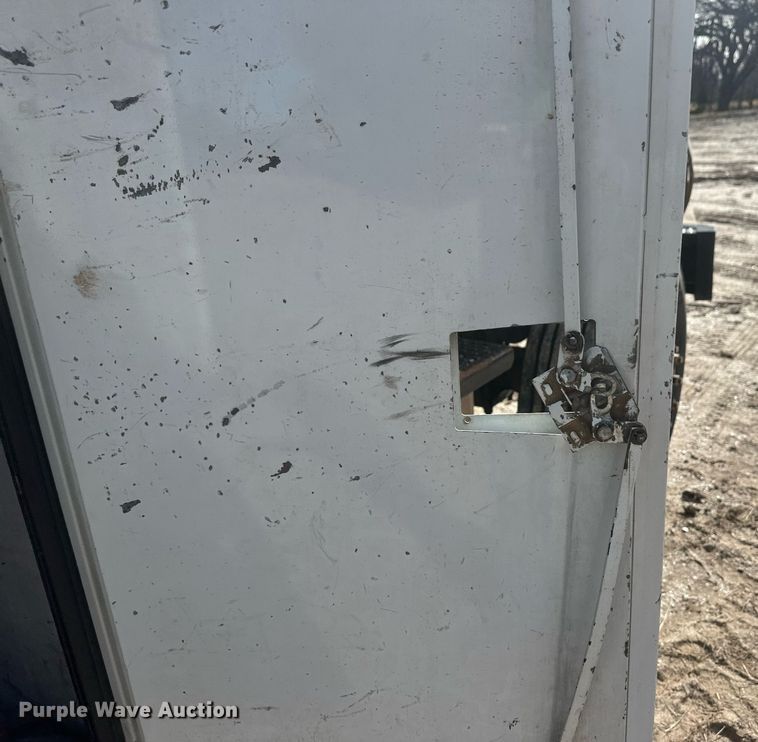 image for item EK9778 2007 Freightliner Business Class M2 106  bucket truck