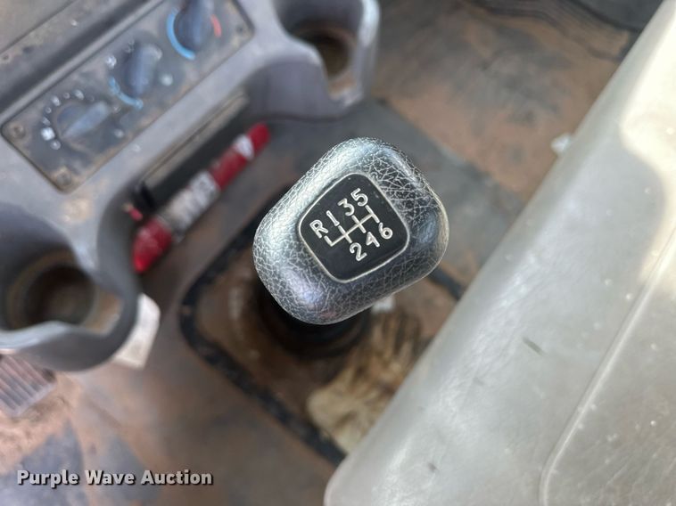 image for item EK9778 2007 Freightliner Business Class M2 106  bucket truck