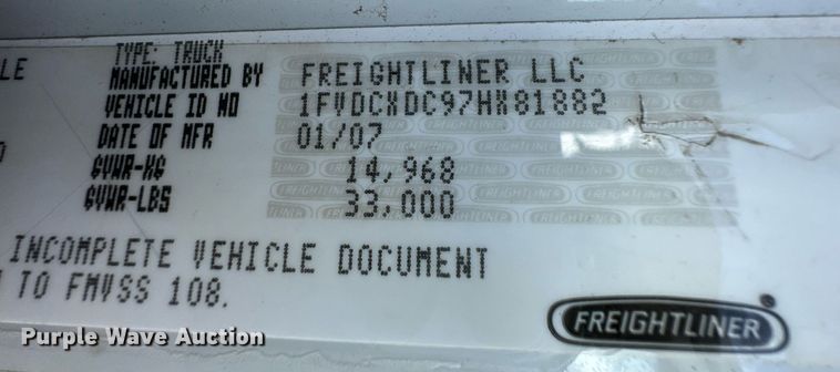 image for item EK9779 2007 Freightliner Business Class M2 106  bucket truck