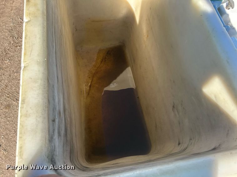 image for item EK9780 2007 International 7300  bucket truck