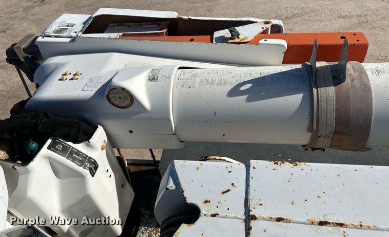 image for item EK9781 2007 International 4300  bucket truck