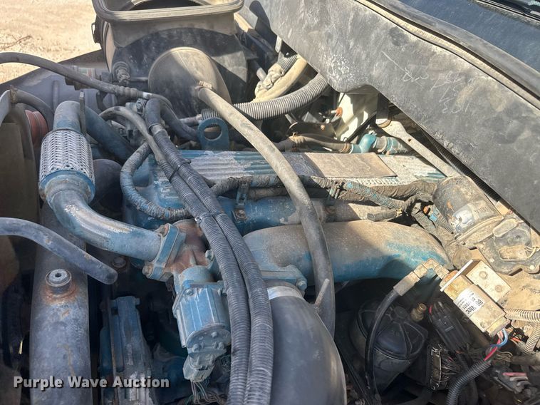 image for item EK9781 2007 International 4300  bucket truck