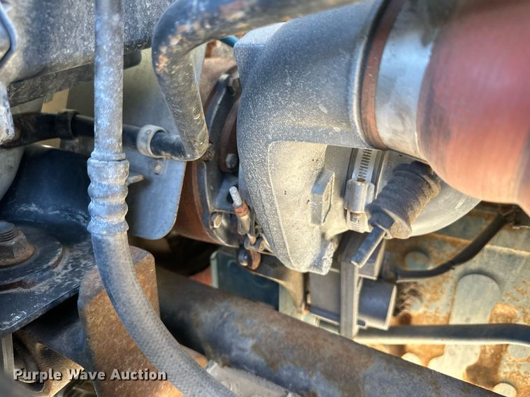 image for item EK9781 2007 International 4300  bucket truck