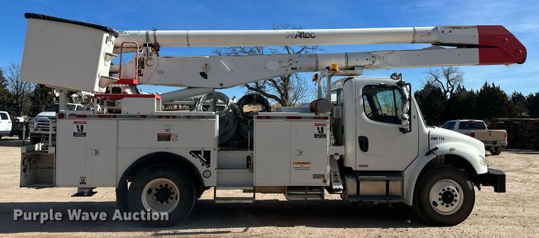 image for item EK9782 2005 Freightliner Business Class M2  bucket truck