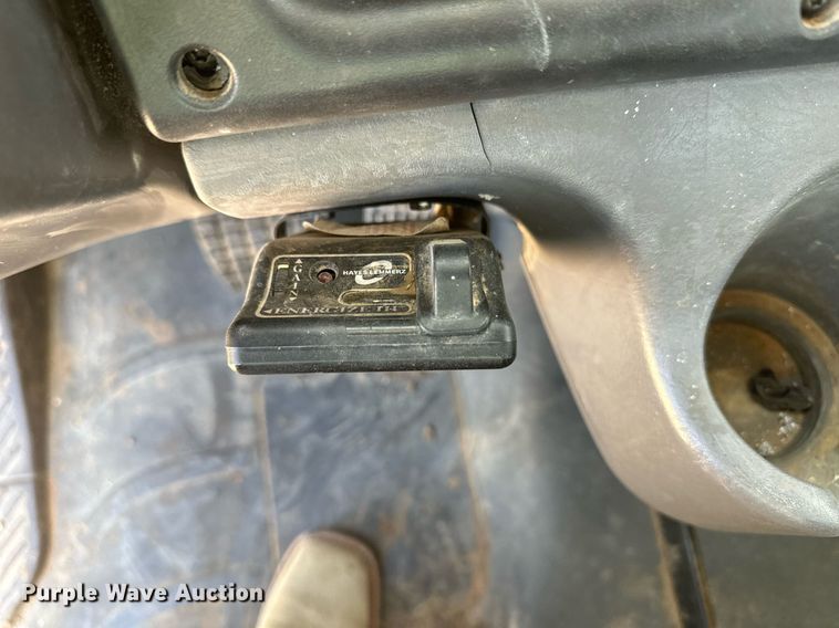 image for item EK9782 2005 Freightliner Business Class M2  bucket truck