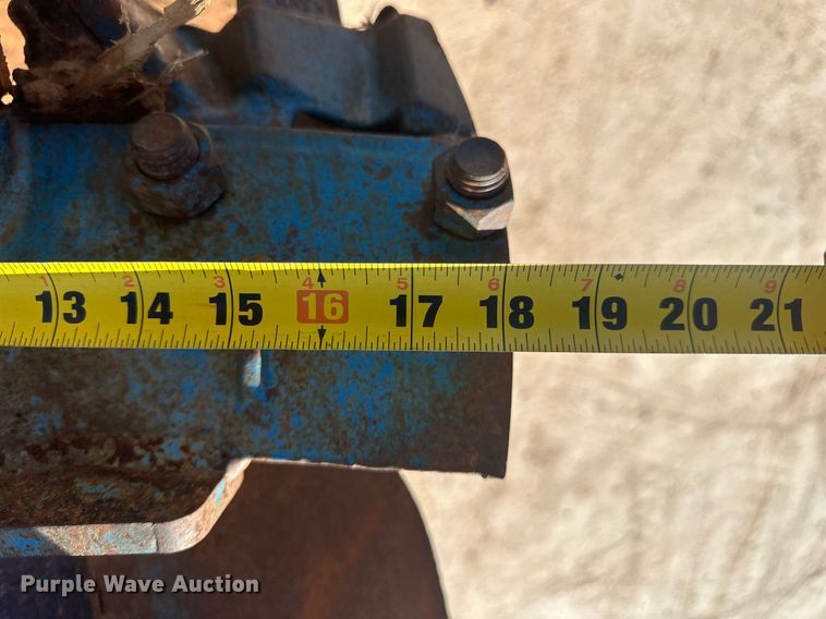 image for item EK9783 2007 International 4300  digger derrick truck