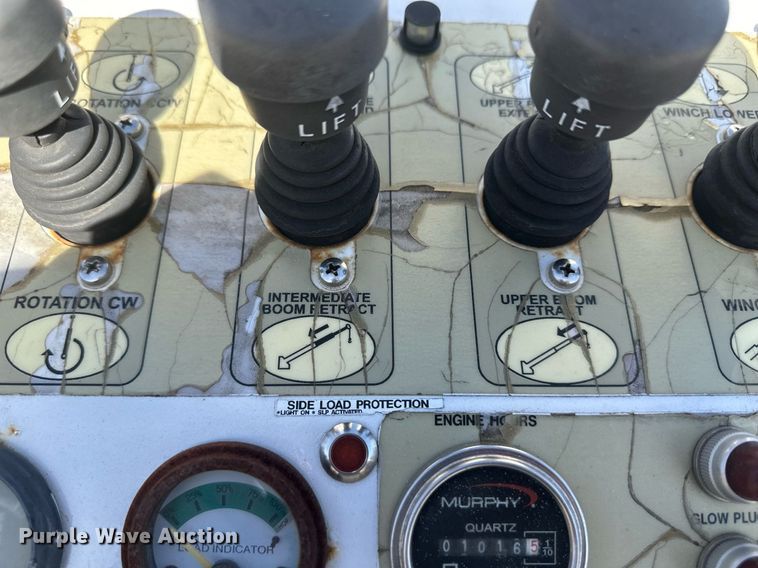 image for item EK9785 Altec DB37  mini digger derrick