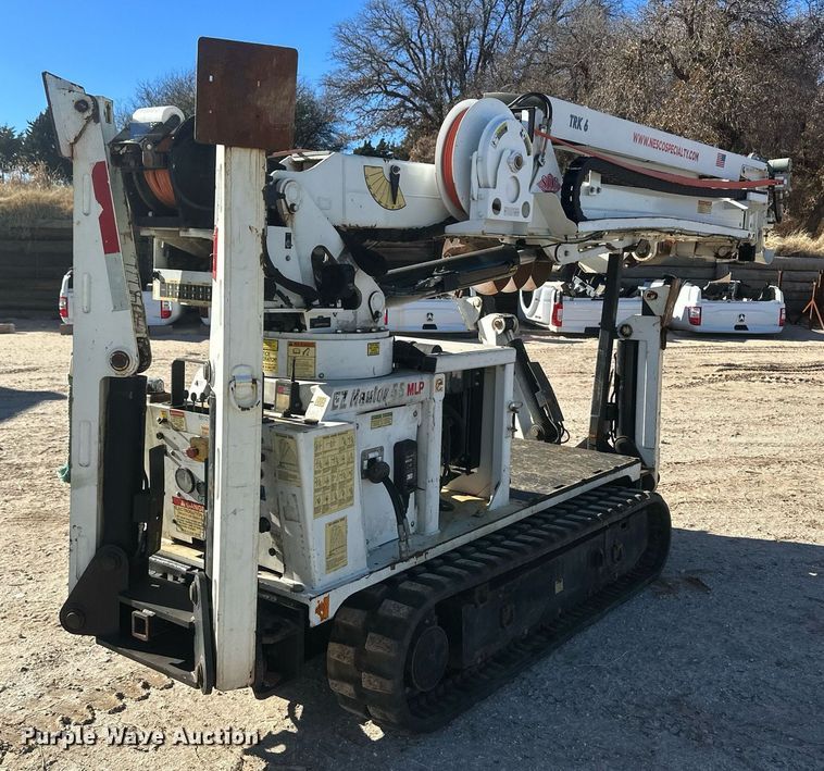 image for item EK9786 2015 SDP EZ Hauler 5500  mini digger derrick