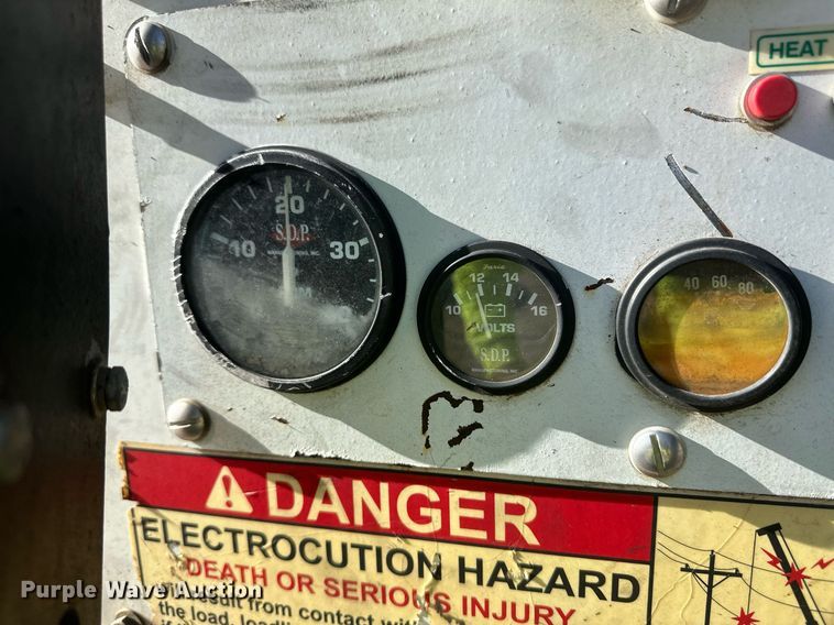 image for item EK9786 2015 SDP EZ Hauler 5500  mini digger derrick