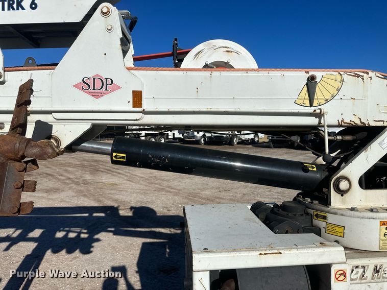 image for item EK9786 2015 SDP EZ Hauler 5500  mini digger derrick