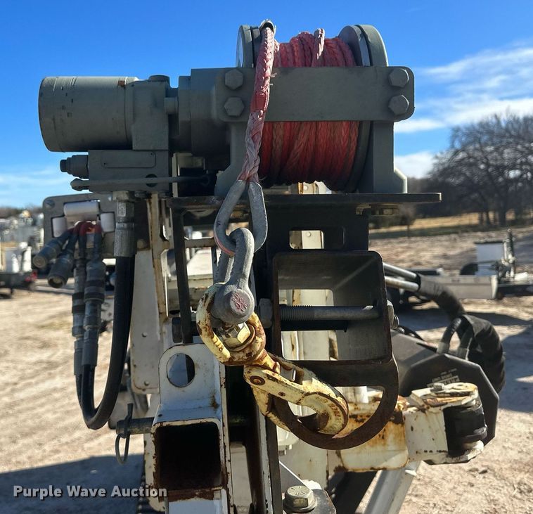 image for item EK9786 2015 SDP EZ Hauler 5500  mini digger derrick