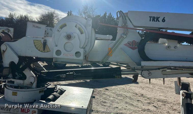 image for item EK9786 2015 SDP EZ Hauler 5500  mini digger derrick