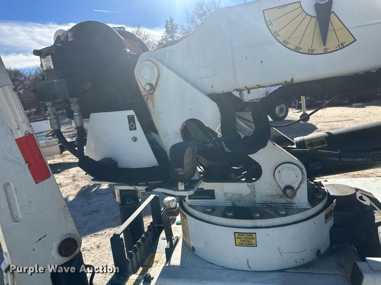 image for item EK9786 2015 SDP EZ Hauler 5500  mini digger derrick