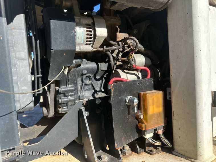 image for item EK9786 2015 SDP EZ Hauler 5500  mini digger derrick