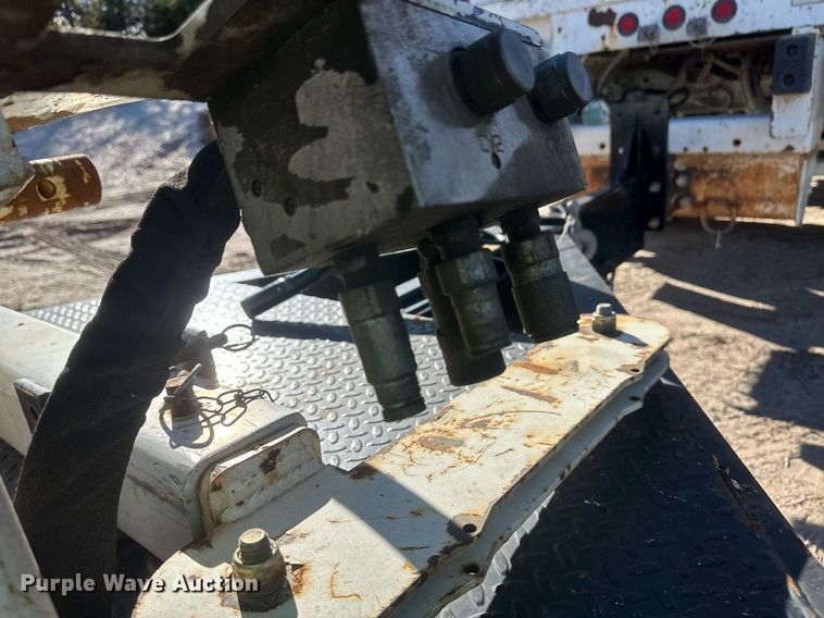 image for item EK9786 2015 SDP EZ Hauler 5500  mini digger derrick