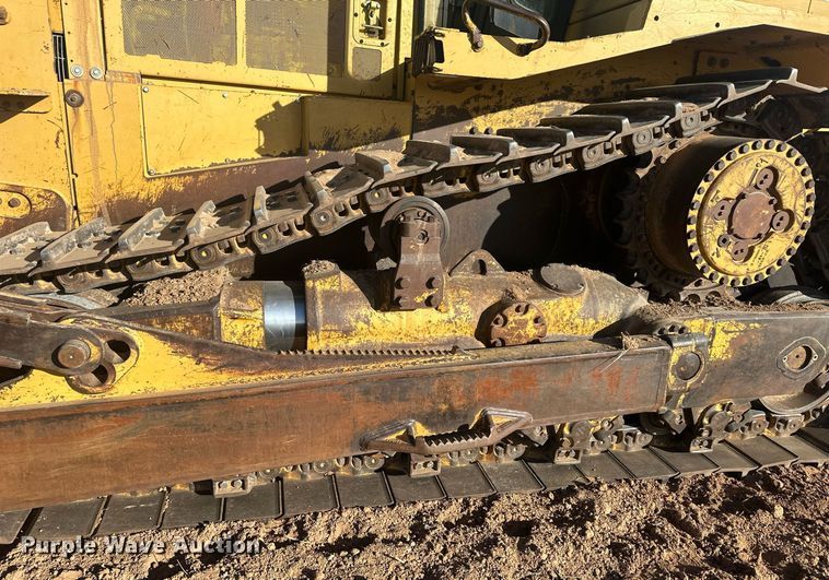 image for item EK9805 2000 Caterpillar D8R  dozer