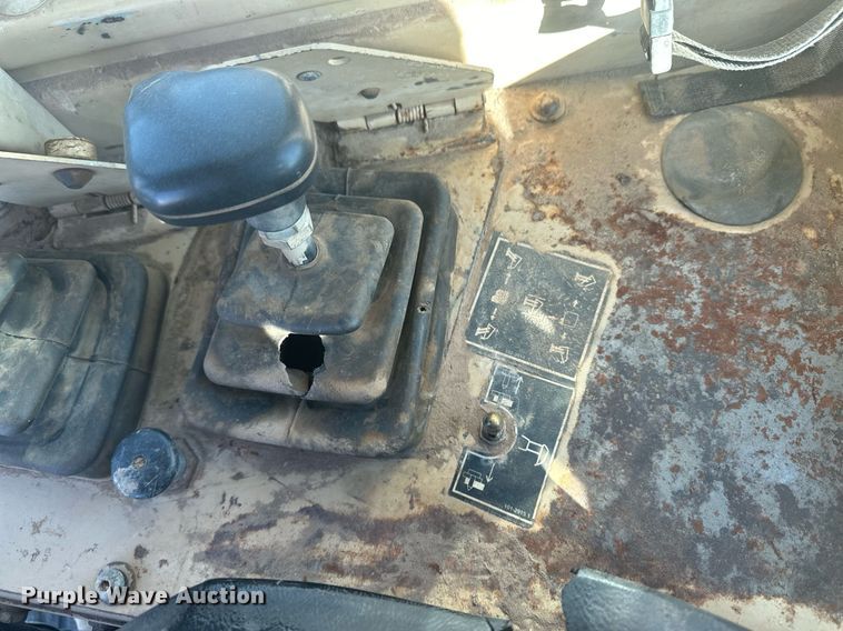 image for item EK9805 2000 Caterpillar D8R  dozer