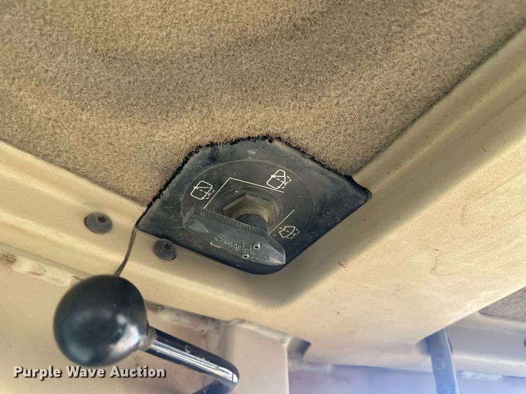 image for item EK9805 2000 Caterpillar D8R  dozer